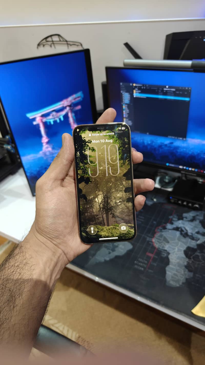 Apple iPhone 12 Pro 7