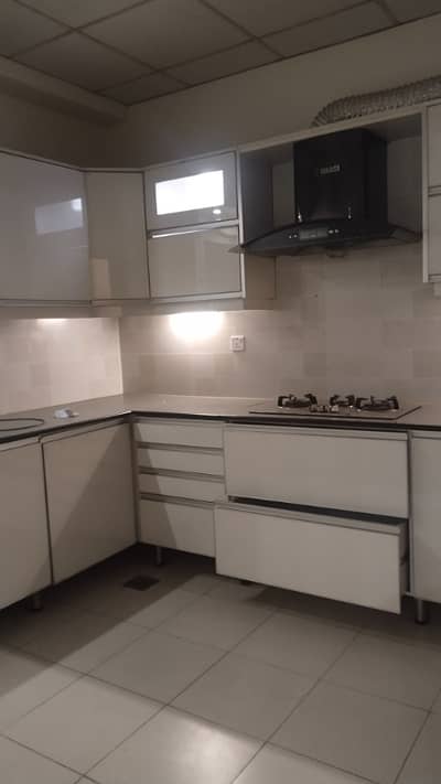 3 BED WARDAH HAMNA APARTMENT FOR RENT