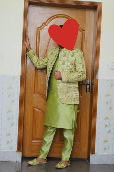 mehndi groom full suit