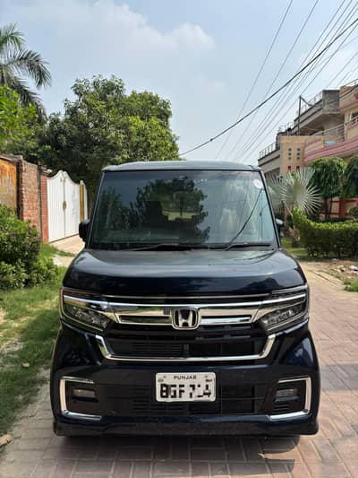 Honda N Box Custom 2022