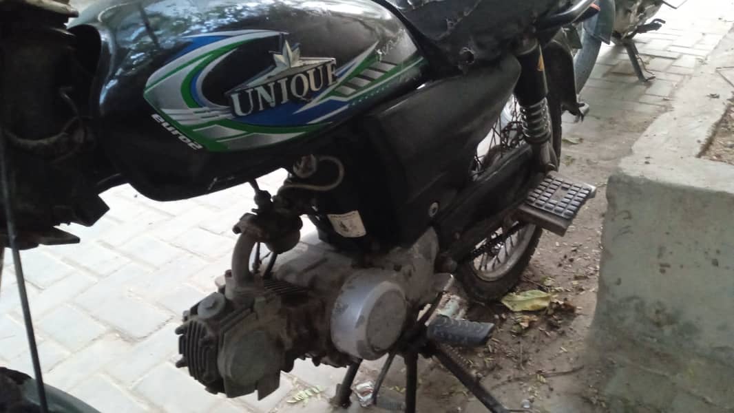 Unique black 70 model 2016 3