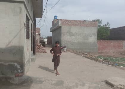 5 Marla Corner Plot For Sale Few Steps From New Defence Road And Few Steps From 200ft Road Near Ferozepur Road Gajjumate Lahore