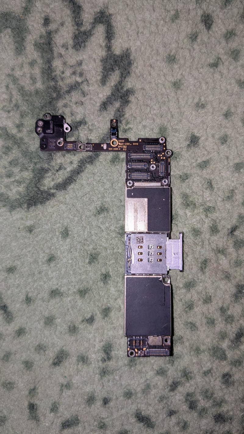 Apple iPhone 6 6