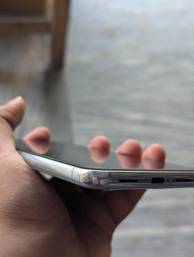 Google Pixel 8 Pro 6