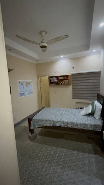 5 Marla Triple Storey House For Rent Opposite Emporium Mall