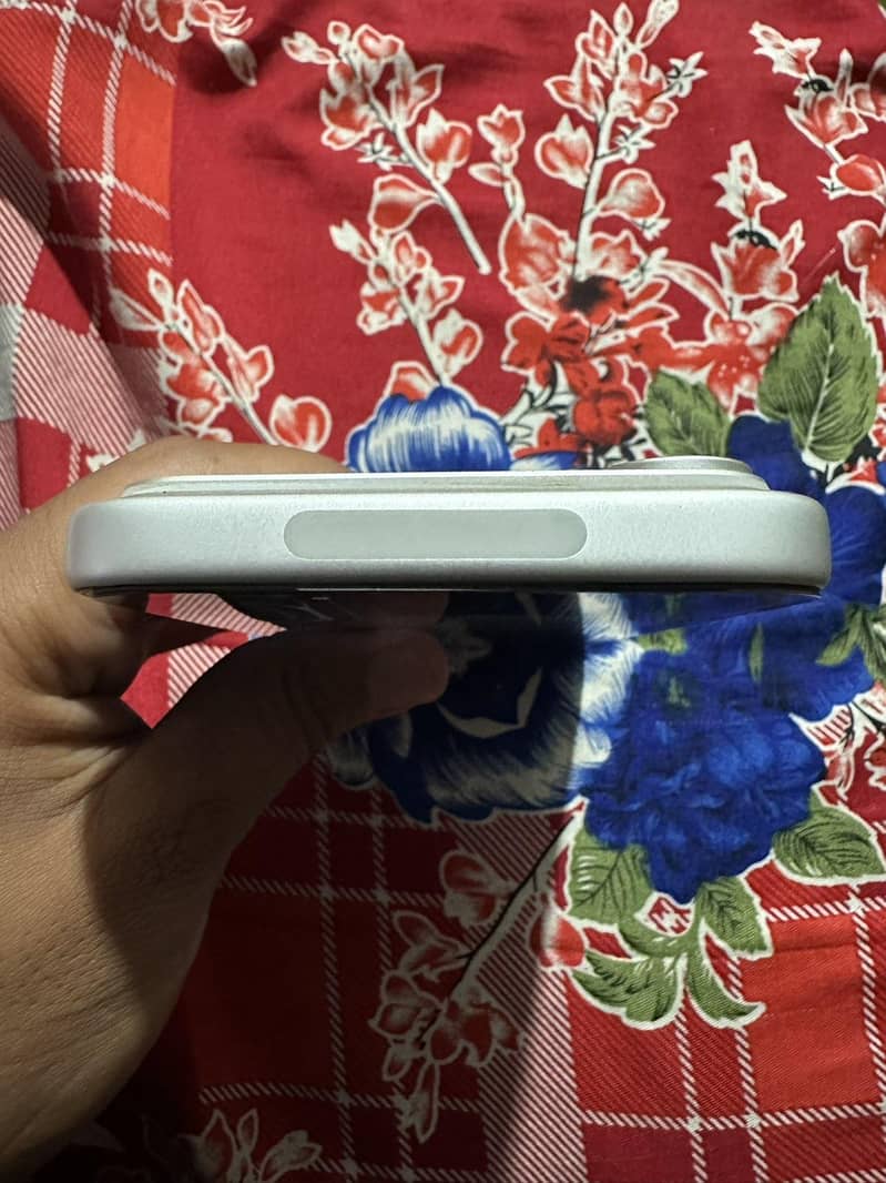 Apple iPhone 17 Pro Max 7