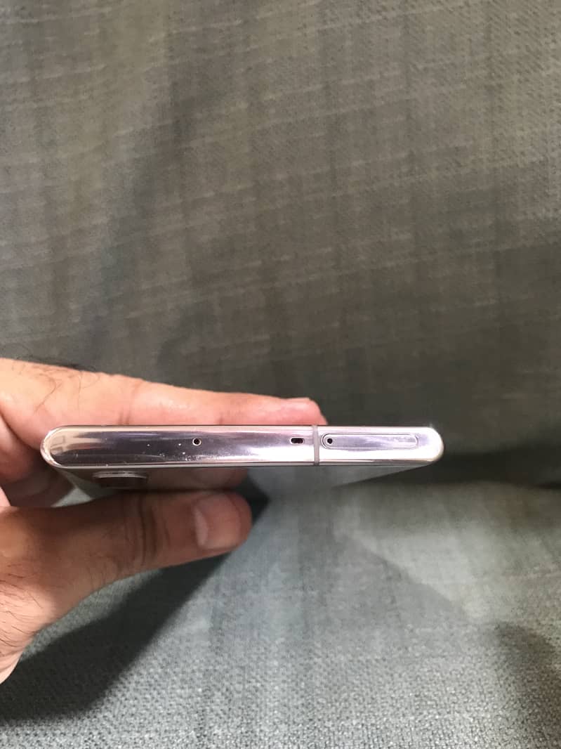 Samsung Mobile Note 10 6