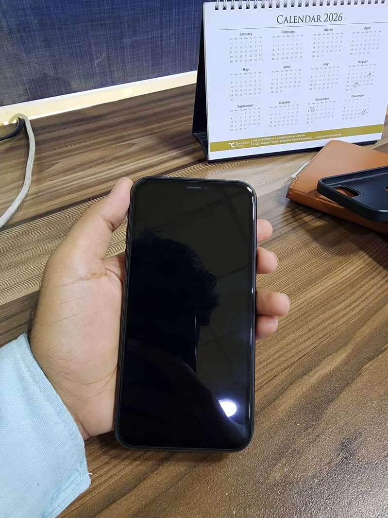 Apple iPhone 11 5