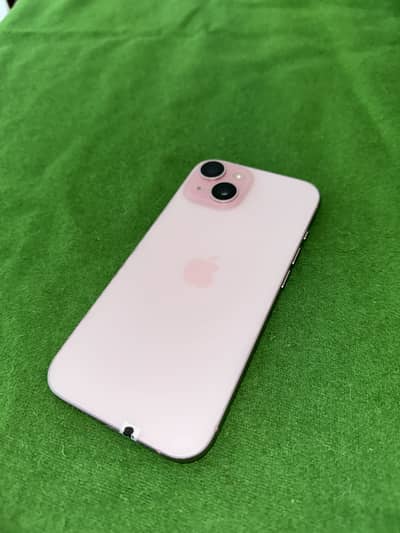 Apple iPhone 15