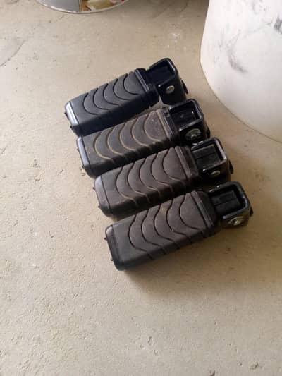 Honda cd70 Geniune Foot rest and Mirros