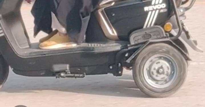 Side wheel 1