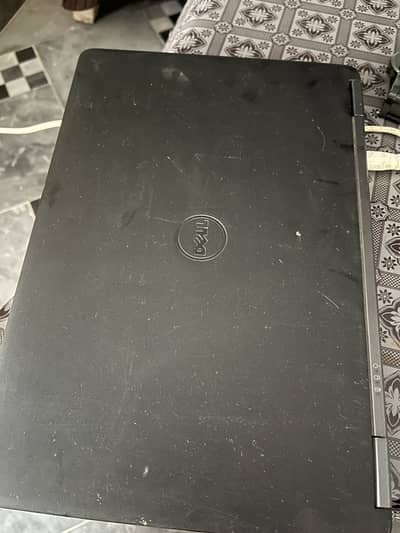 Dell Latitude E7250 Core i5 4GB – Working Laptop