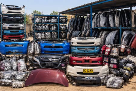Sideeq Ullah Autos – All Japanese Car Body Parts Available