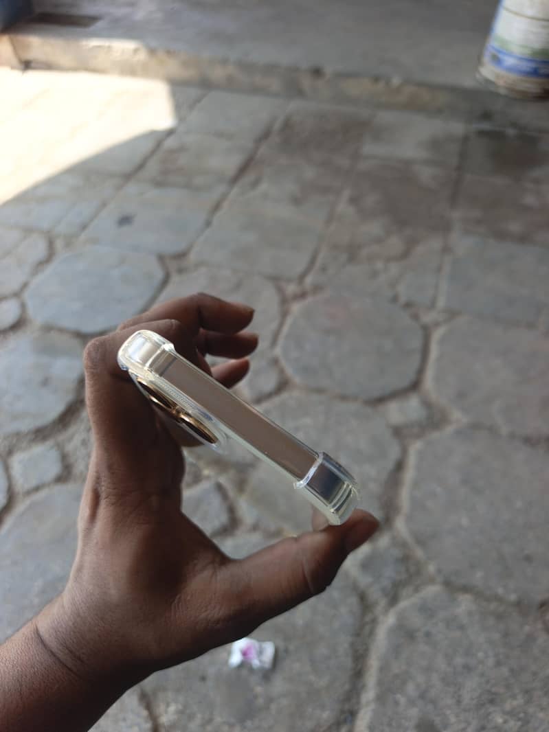 Apple iPhone 12 Pro Max 1