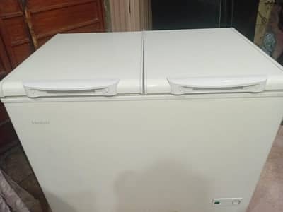 deep freezer Haier good in condition