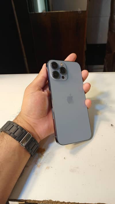 Apple iPhone 13 Pro Max