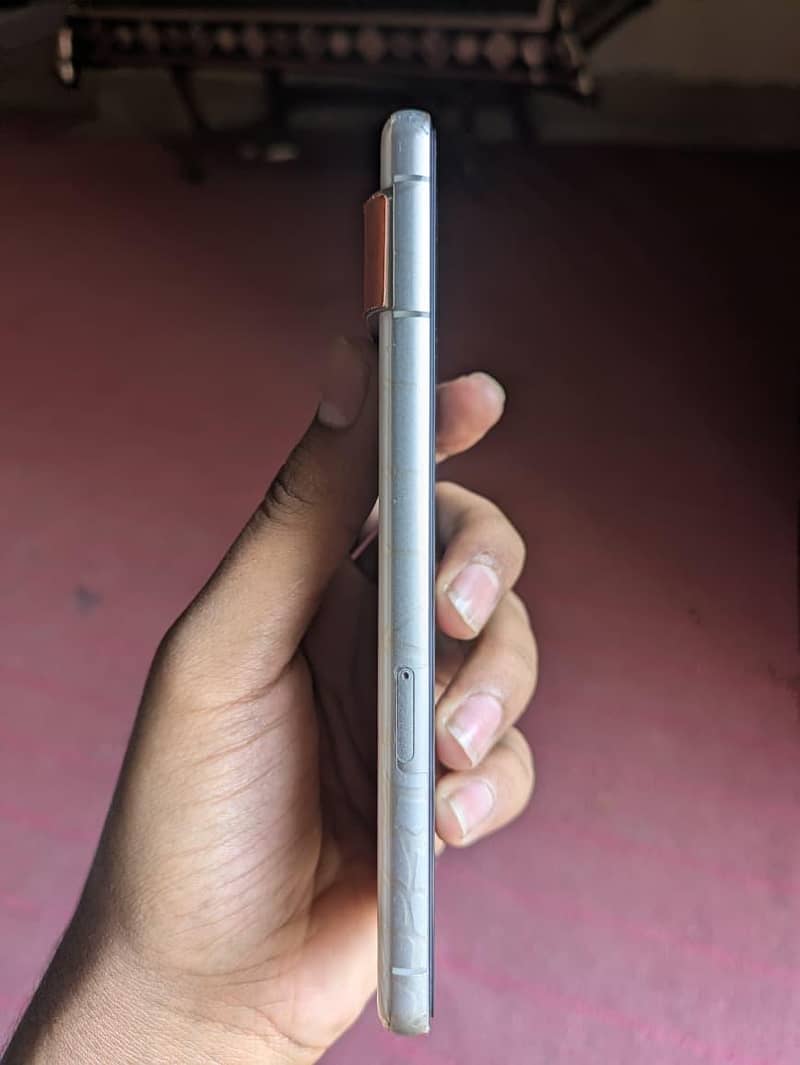 Google Pixel 7 5
