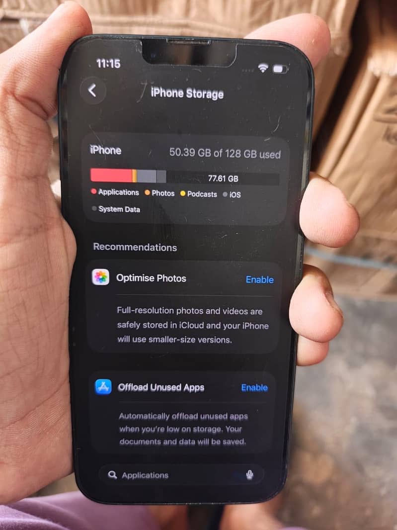 Apple iPhone 13 1