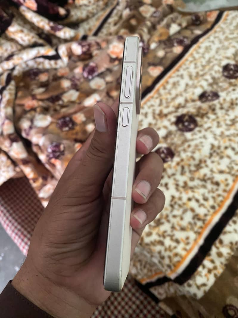 One Plus 13t 3