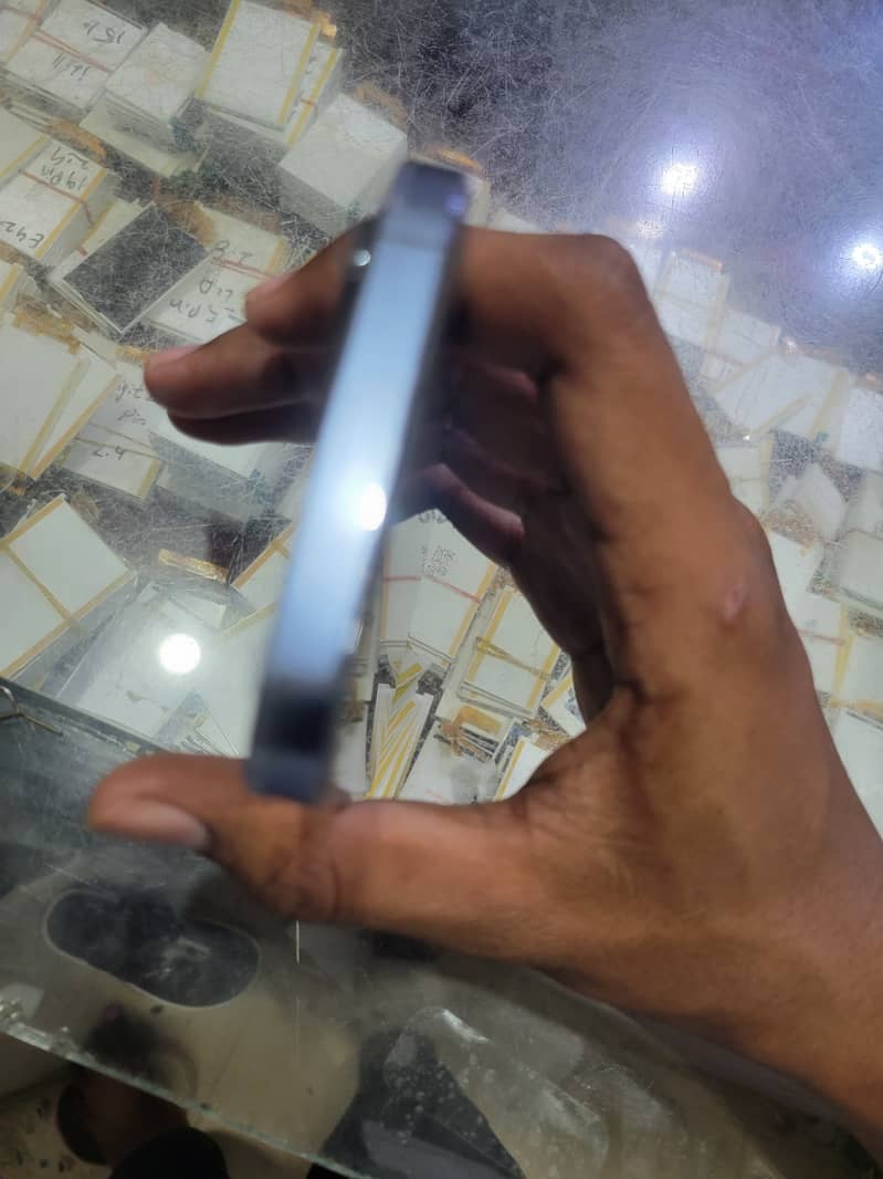 Apple iPhone 13 Pro 5