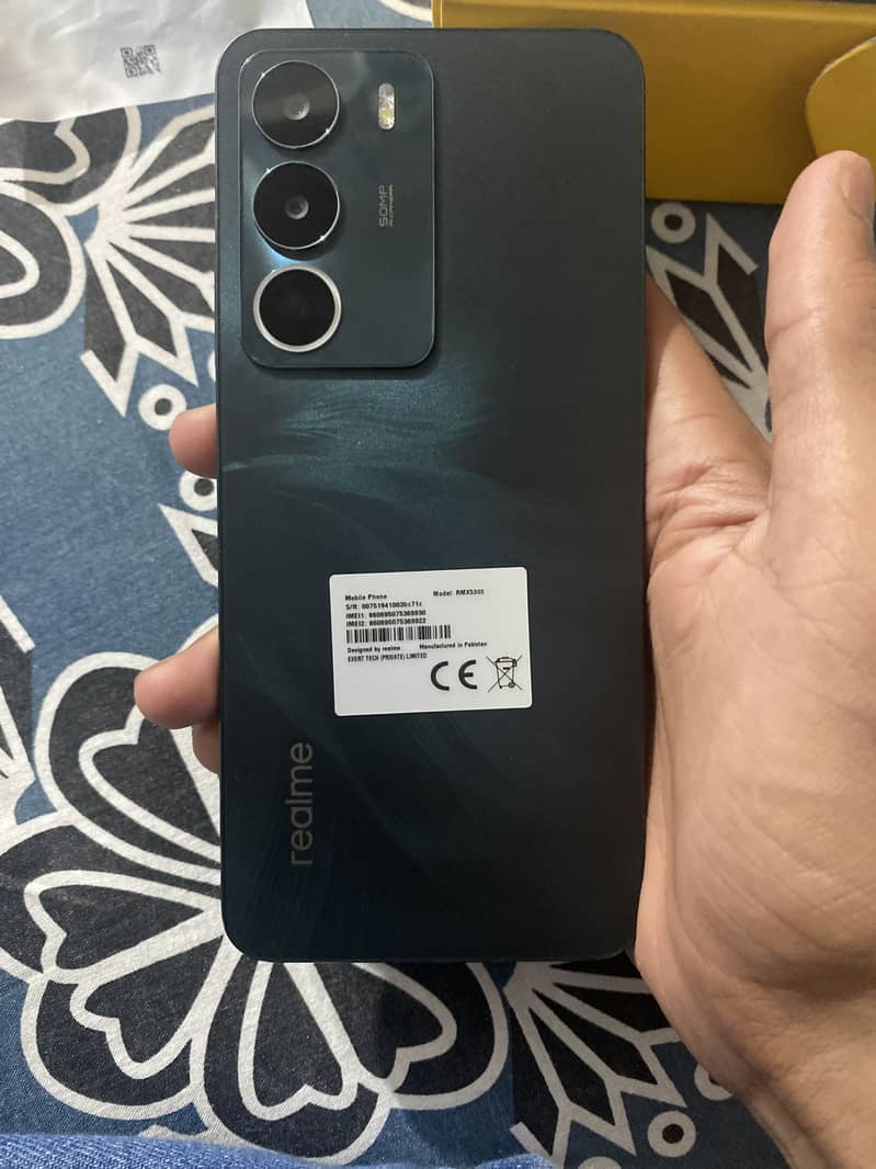 Realme C71 3