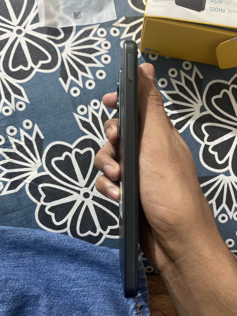 Realme C71 4