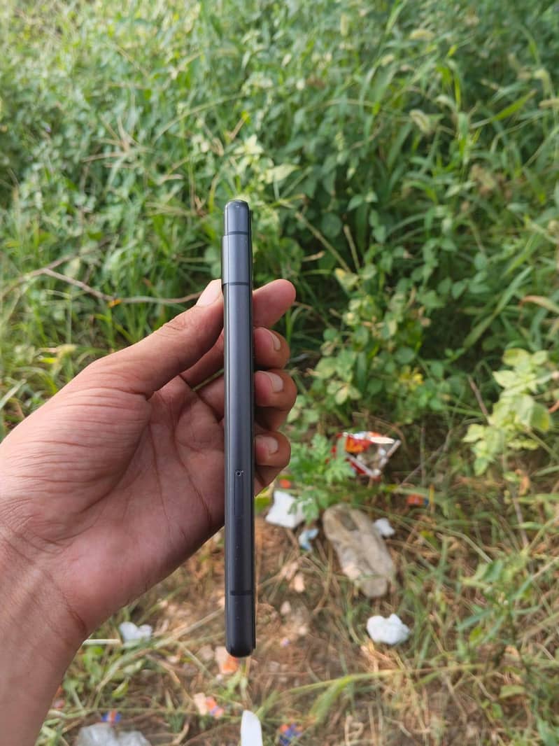Google Pixel 7a 4