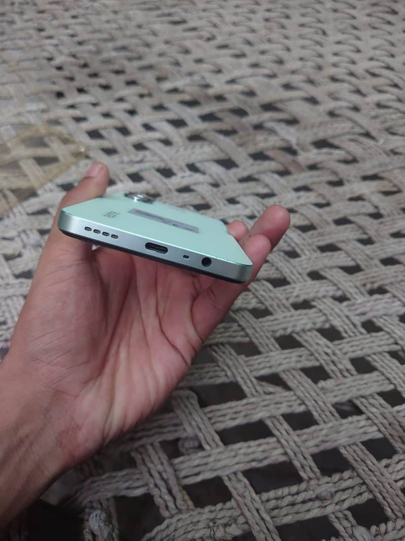 Realme Note 60x 2