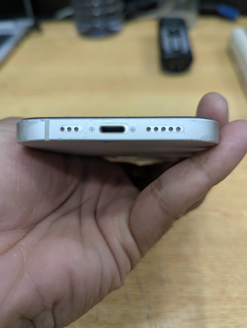 Apple iPhone 12 3