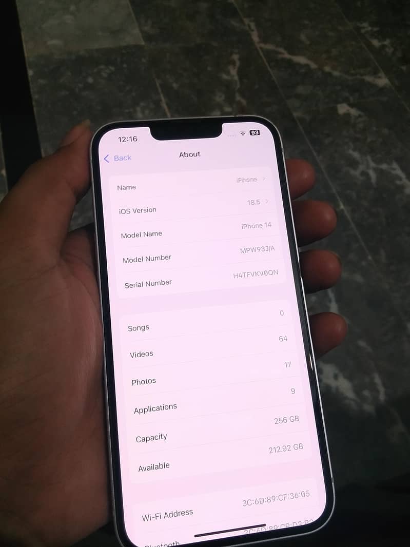 Apple iPhone 14 5