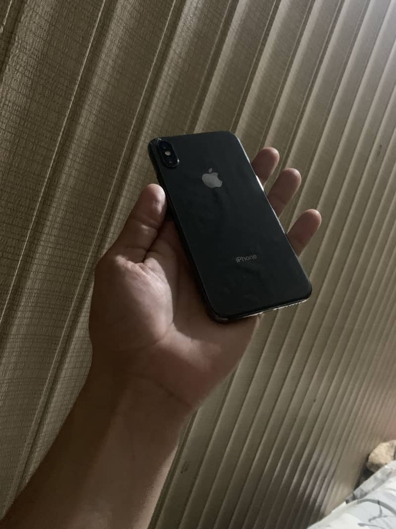Apple iPhone X 0