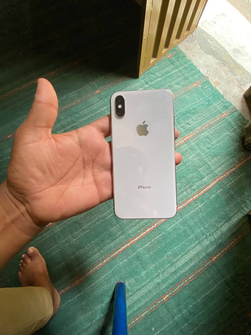 Apple iPhone X 0