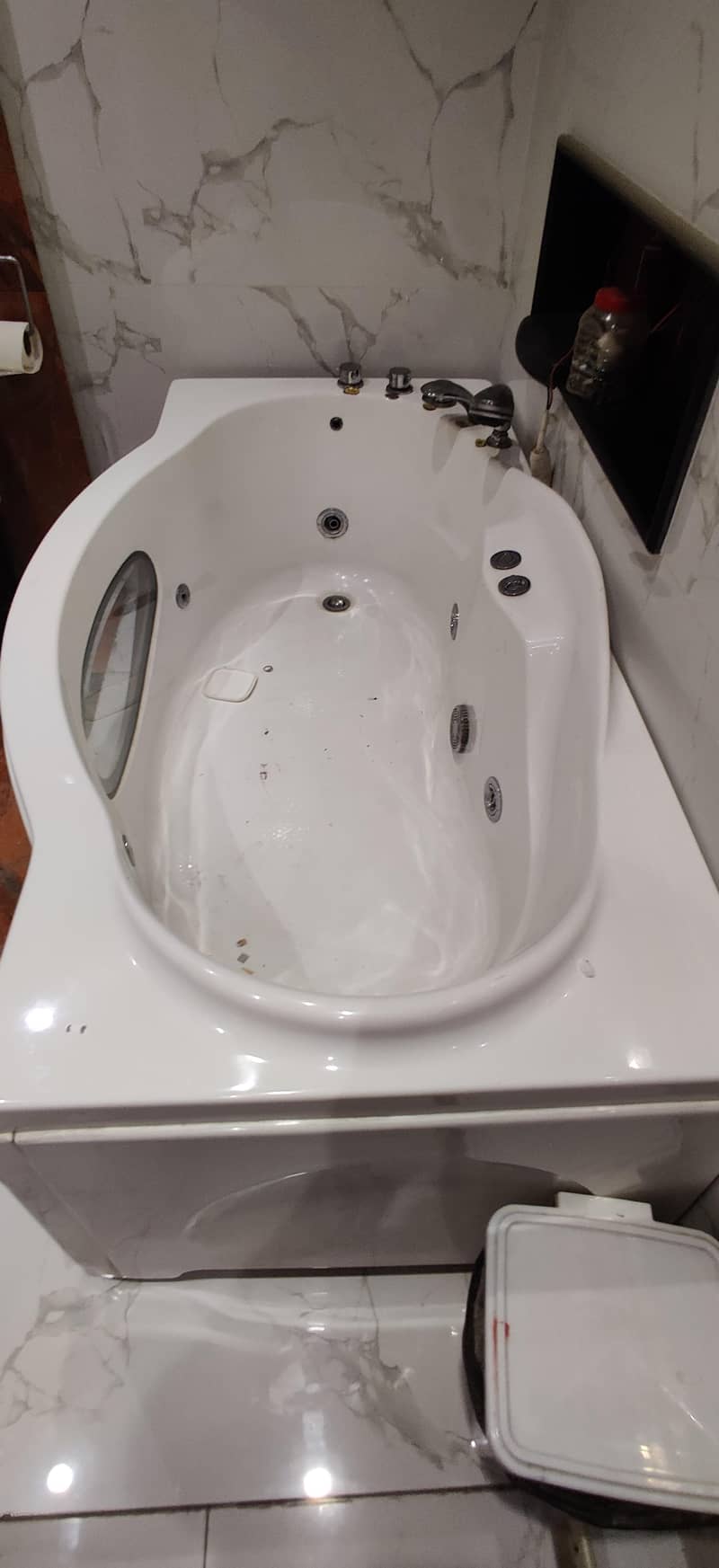 jaccuzi 0