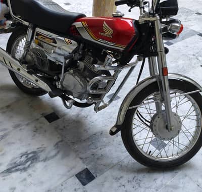 Honda cg125s special edition chrome