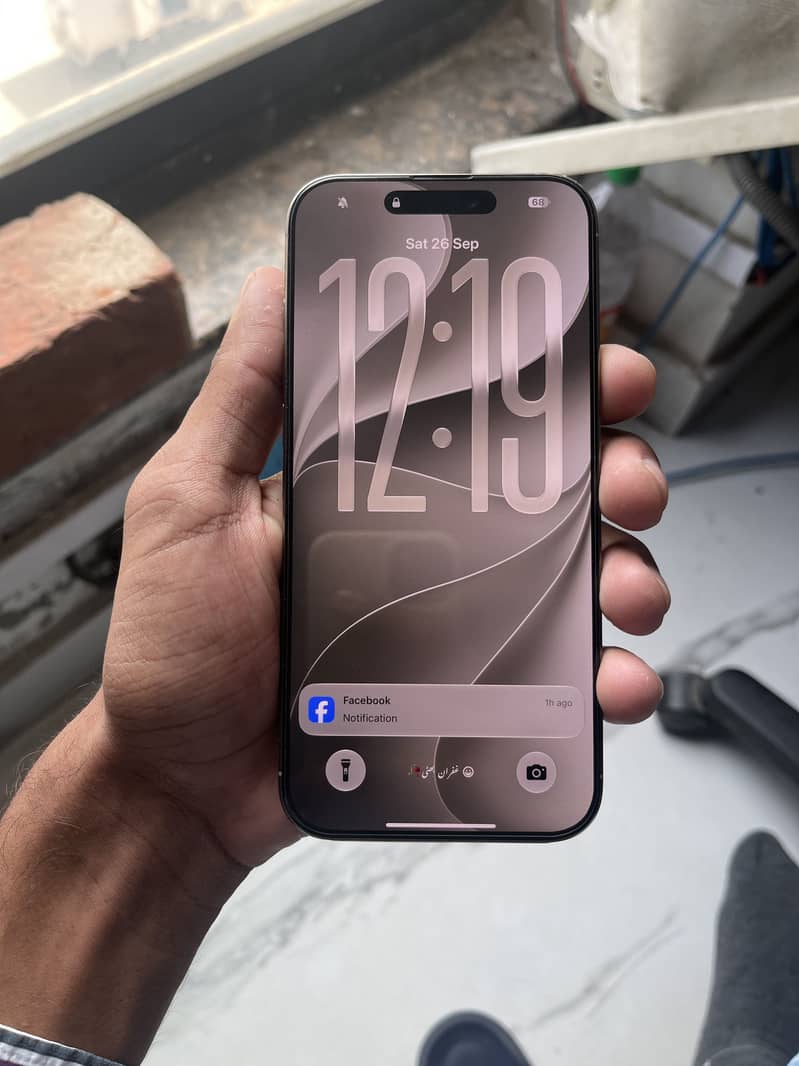 Apple iPhone 16 Pro Max 5