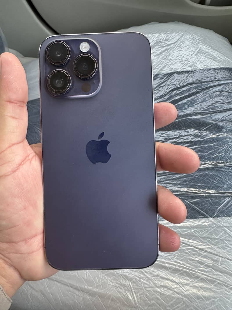 Apple iPhone 14 Pro Max 3