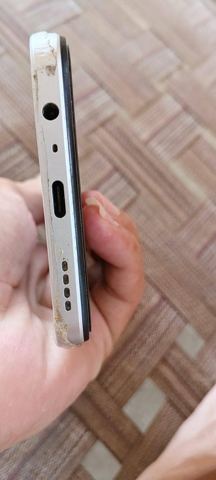 Realme C71 3