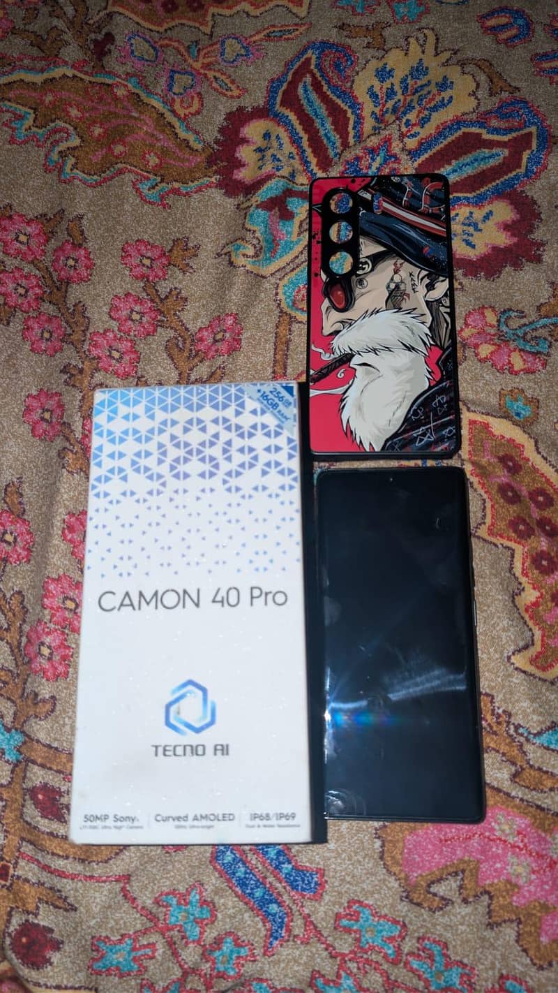 Techno Camon 40 Pro 0