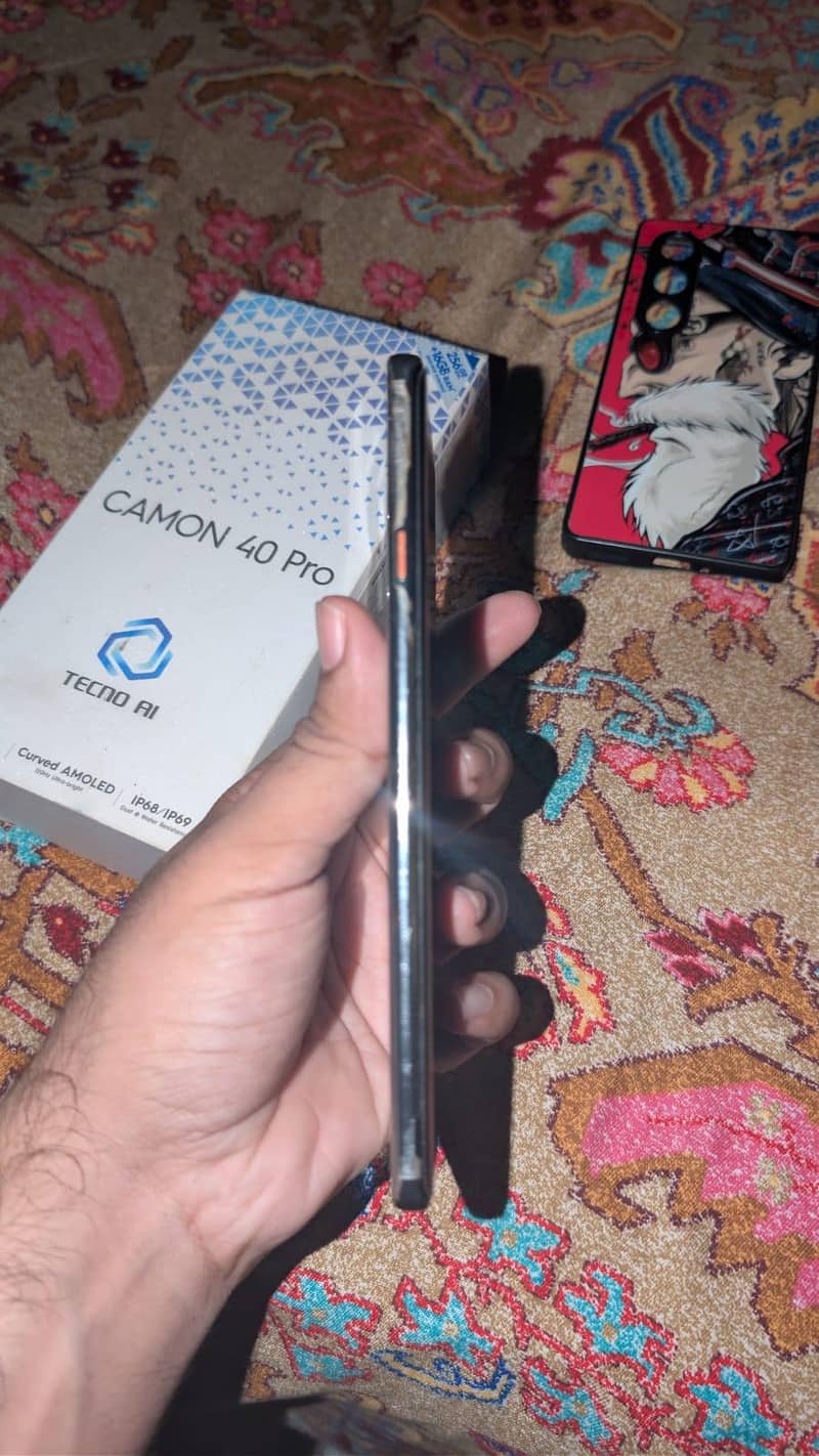Techno Camon 40 Pro 2