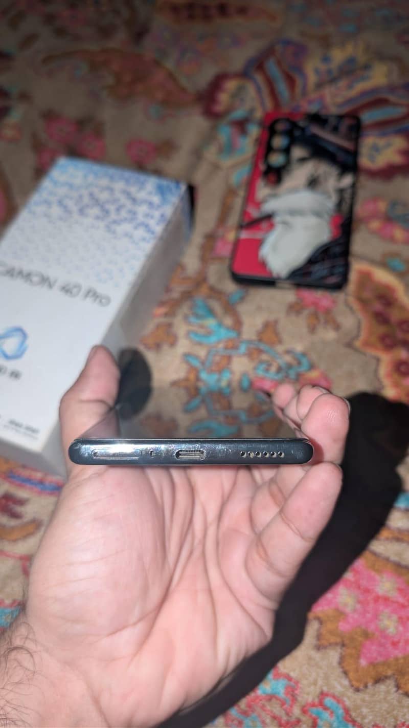 Techno Camon 40 Pro 3