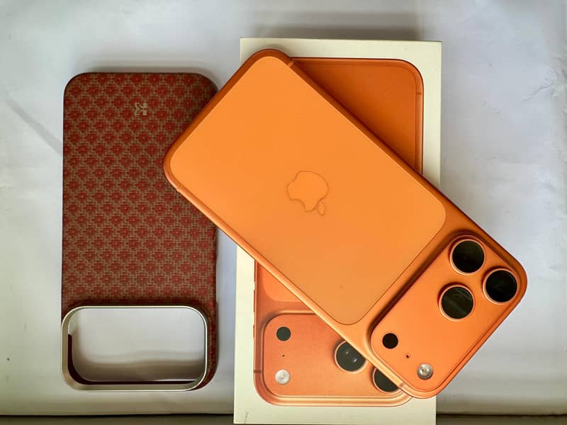 Apple iPhone 17 Pro Max 1