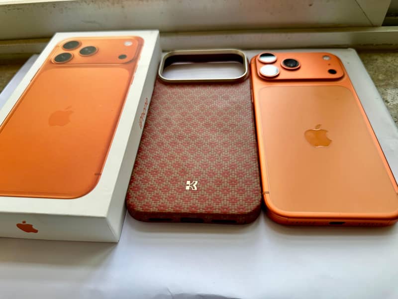 Apple iPhone 17 Pro Max 4