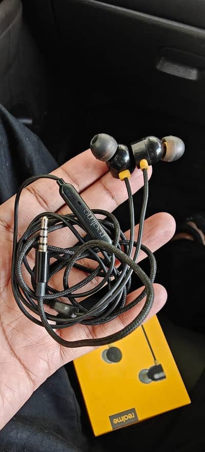 Original realme Braided Cable Wired Earphones (3.5mm Jack)