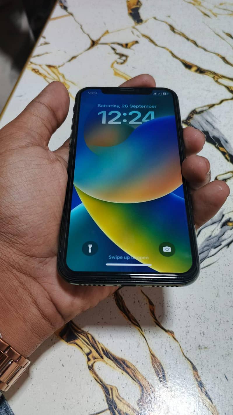 Apple iPhone X 1