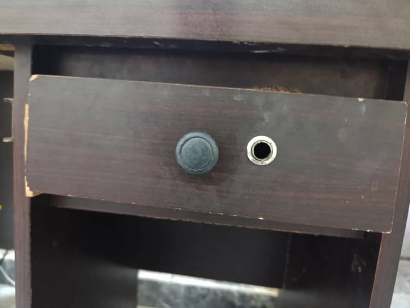 Computer Table 3