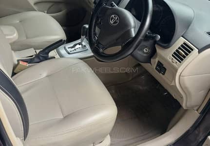 Toyota Corolla GLI 2012/13