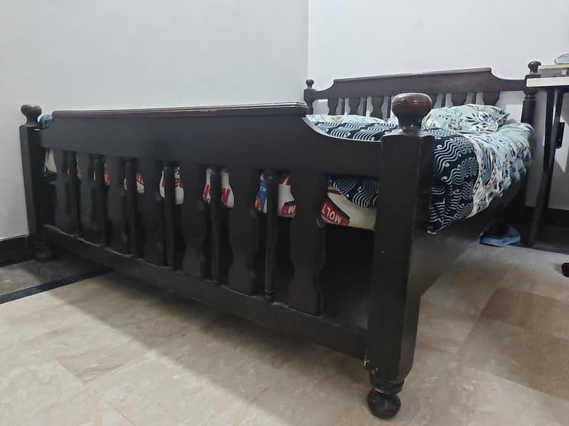 Double bed 5