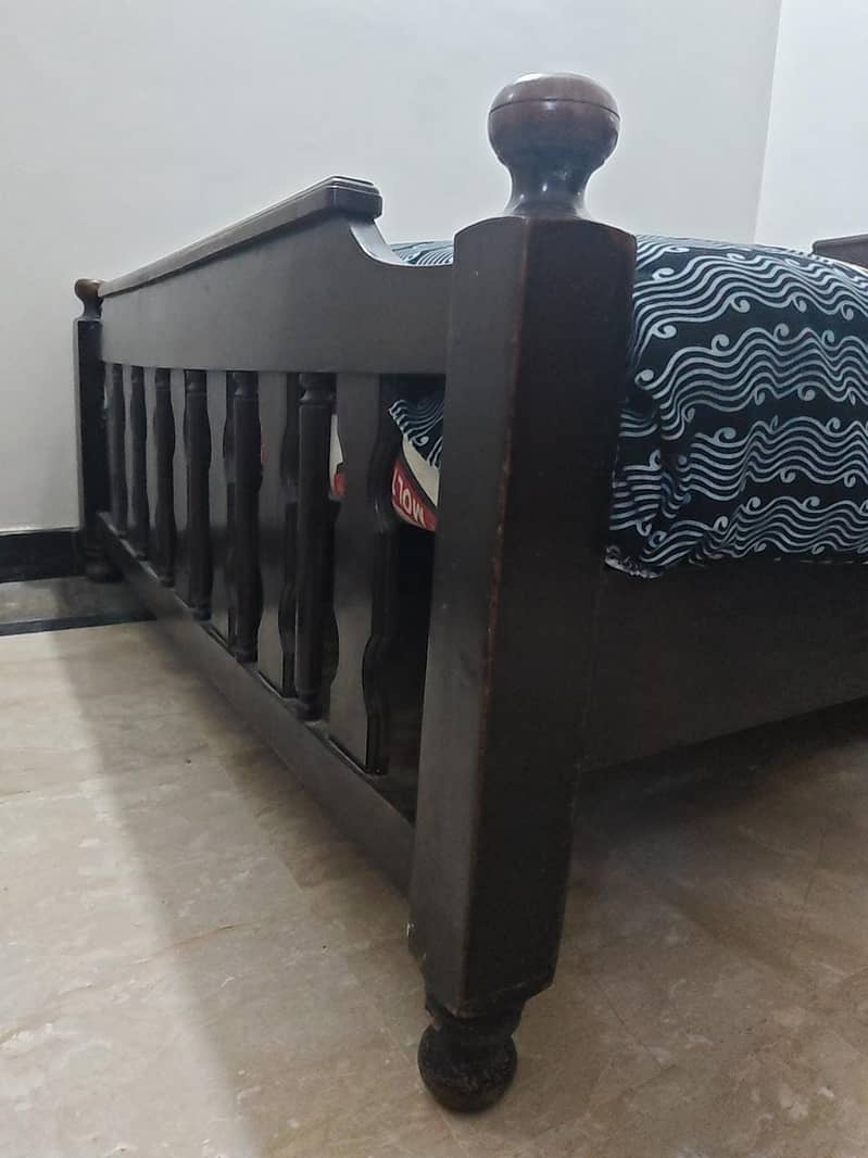 Double bed 6
