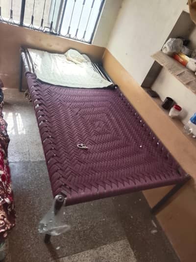 full Bari charpai ha. 3.5 X 6 5 ft 2ft onchi.