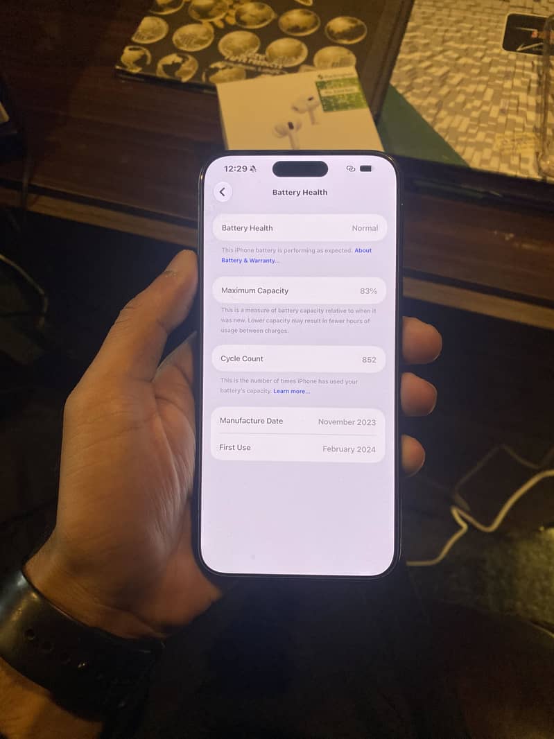 Apple iPhone 15 Pro Max 2